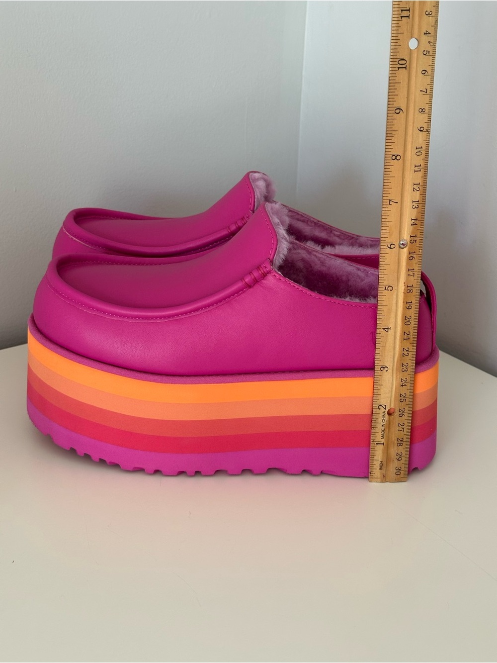 UGG Hot Pink Platform Clog with Multicolor Striped Sole Sz 7 - Picture 7 of 14